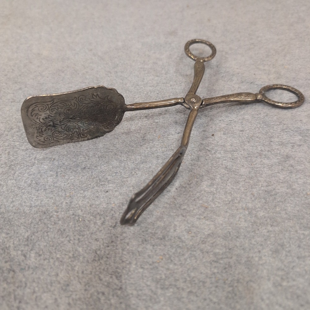 Vintage Silverplate Zinc Alloy Pastry Tongs Ornate Scroll Engraved Server - Picture 1 of 8